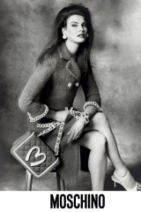 ����� ����������� - ���� ������� �������� Moschino