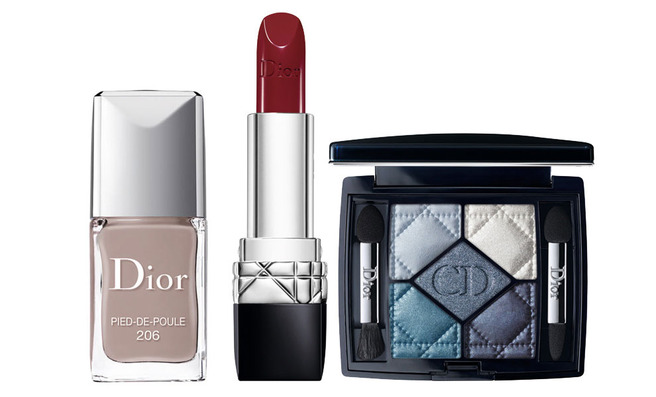 ����� ����