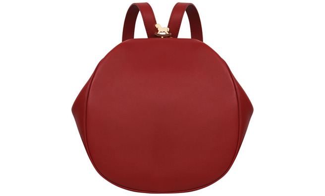 ������� � �������� Ulyana Sergeenko ��� ����� ������������� ��������� �����