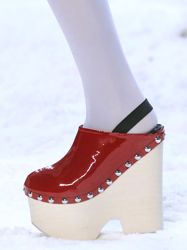 ����� �� ������ Moncler Gamme Rouge