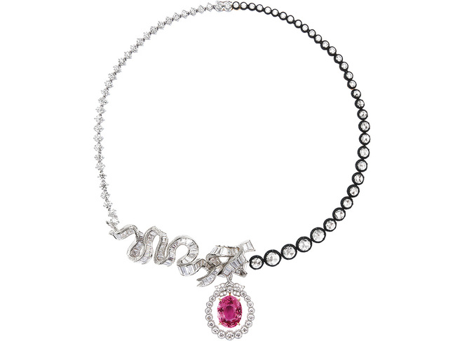 ����������� ��������� Dior