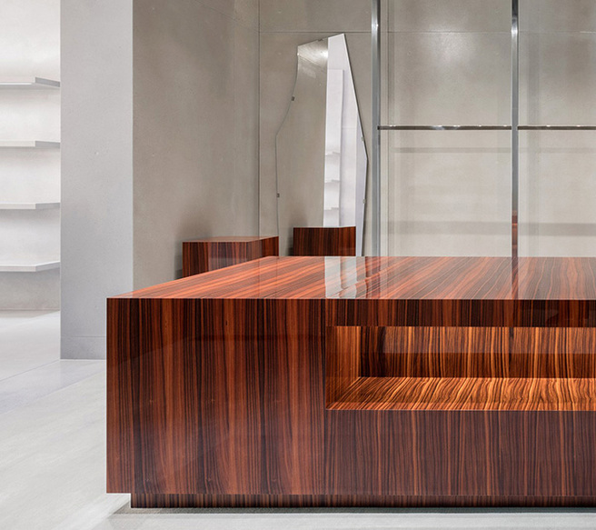 ����� ����� Balenciaga � �������-�����