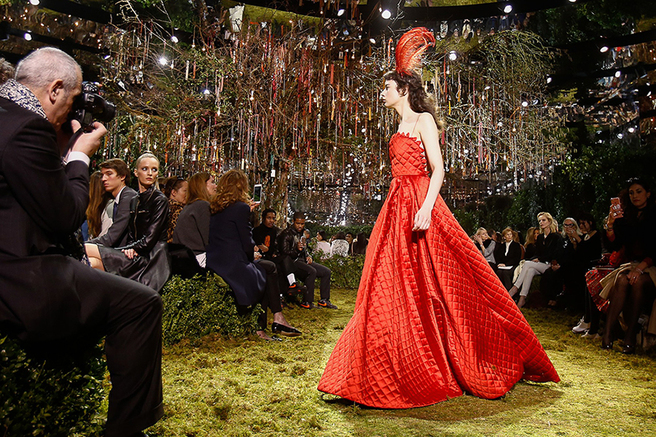 ����� ������������ � � ���������������� ������