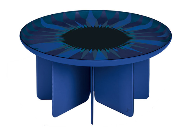 ���� ����� ������� � ������� �������� ������� � ��������� ��������� Louis Vuitton