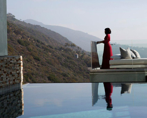 �The Door� � ����� ����� Miu Miu Women's Tales