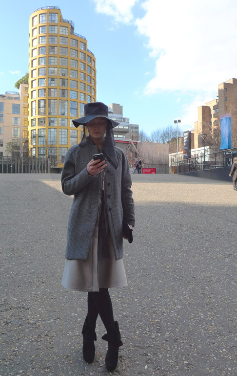 Topshop ������ � ������������� ������� ������� �����