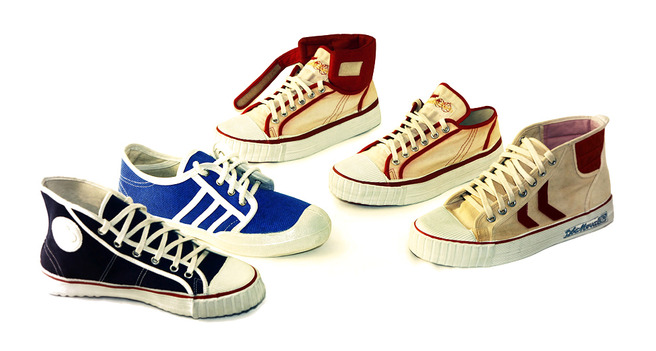 ���� ���: K��� ���� ����