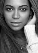 ������� � Gucci ���������� ����������������� �������� � �������