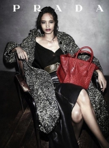 ���������� ������ � �������� Prada - ������� �� 19 ���