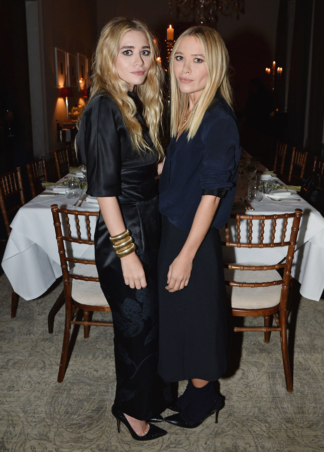 ���� � ����-���� ����� �� ����� Net-a-Porter and The Row � �������