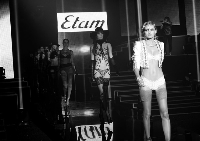 ���������� ������ Etam