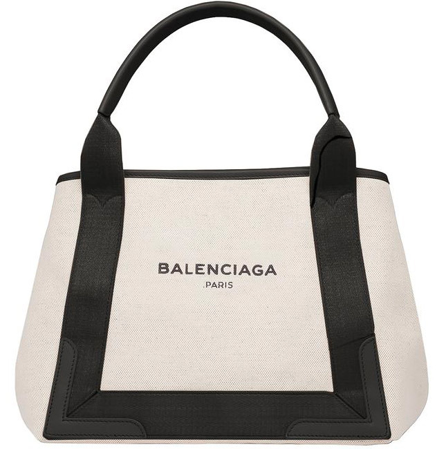 ���� ���: ����� Balenciaga